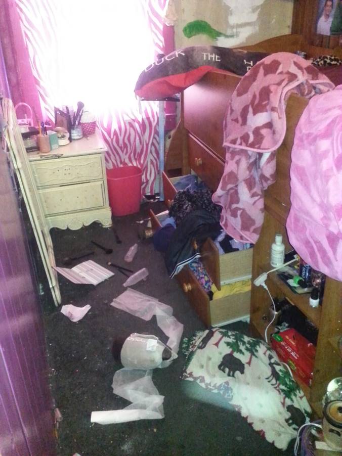 Brooke's room- after